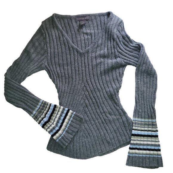 Copper Key Grey Sweater with striped cuffs Small Unique Sleeves form-fitting - Picture 10 of 11
